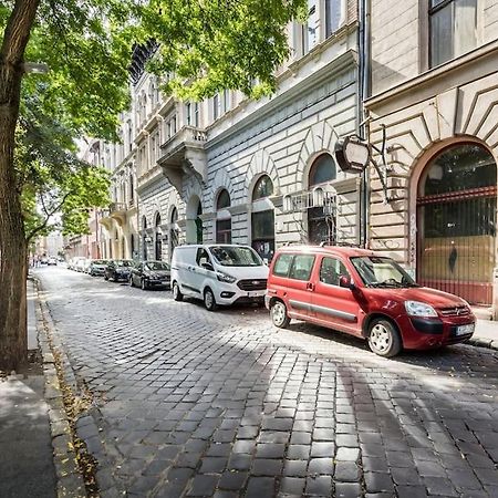 Klauzal Garden City Apartments Budapest Exterior photo